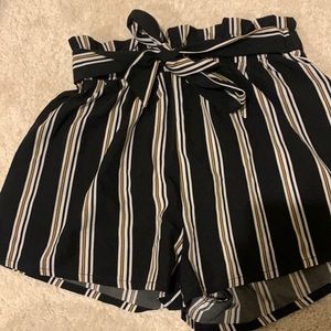 Romwe Striped Tie Flowy Shorts